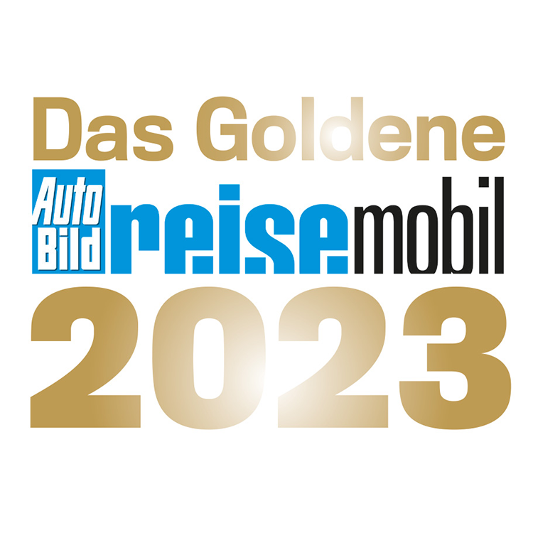 Die goldene und schwarze Schrift lautet Das Goldene Auto Bild reisemobil 2023 auf weißem Hintergrund, mit reisemobil in blau und schwarz und einem Leuchteffekt hinter den Zahlen.
